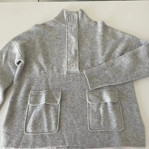 J.Crew Women’s S Wool Blend Quarter Snap Sweater Heather Gray Pockets Oversized - Picture 3 of 13